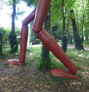 exhibit in the woods at Château Rivau